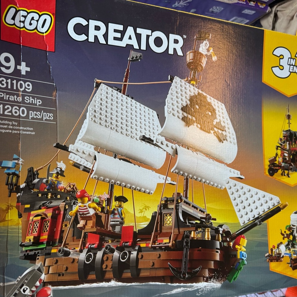 LEGO Colorful Box Sets - Picture 2 of 13